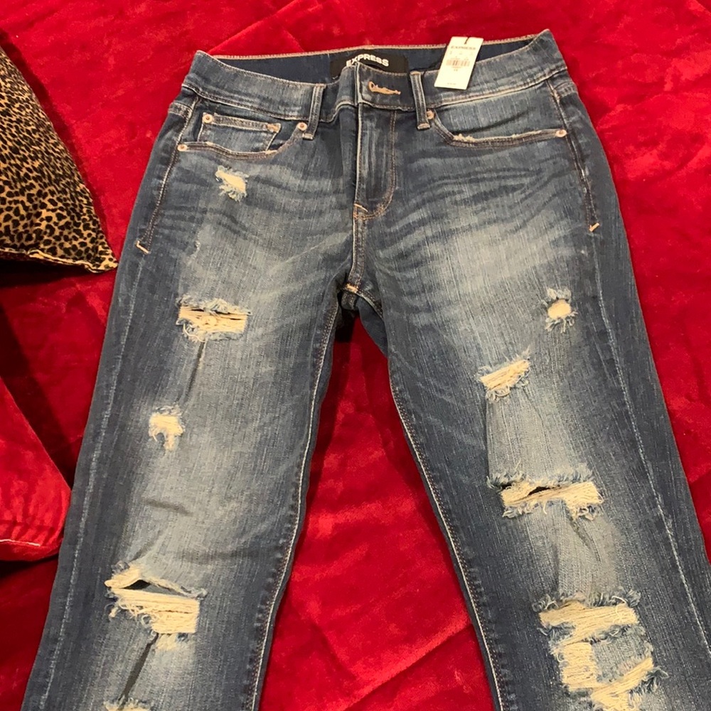 NWT EXPRESS distressed skinny jeans
